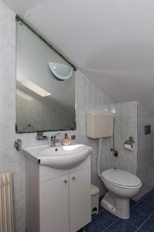 Kúpeľňa v ubytovaní Apartment Bruana 5
