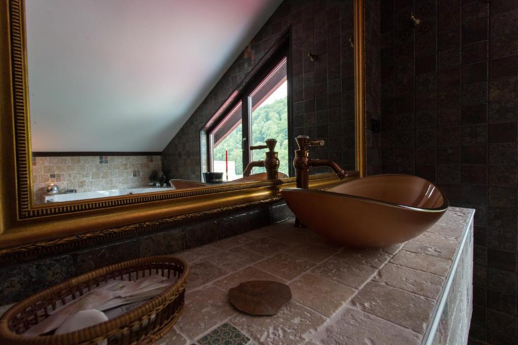 Koupelna v ubytování Pension Casa Wenge