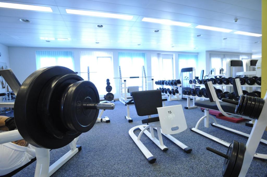 Fitness centrum a/nebo fitness zařízení v ubytování Herisau Swiss Quality Hotel