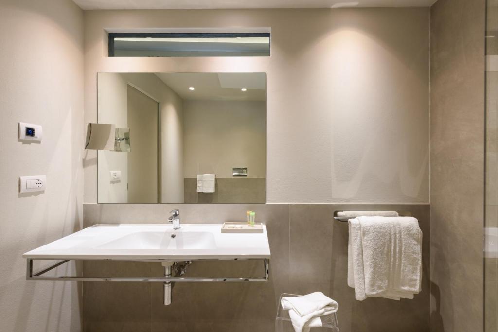 Palazzo Vasarri - Luxury design suitesにあるバスルーム