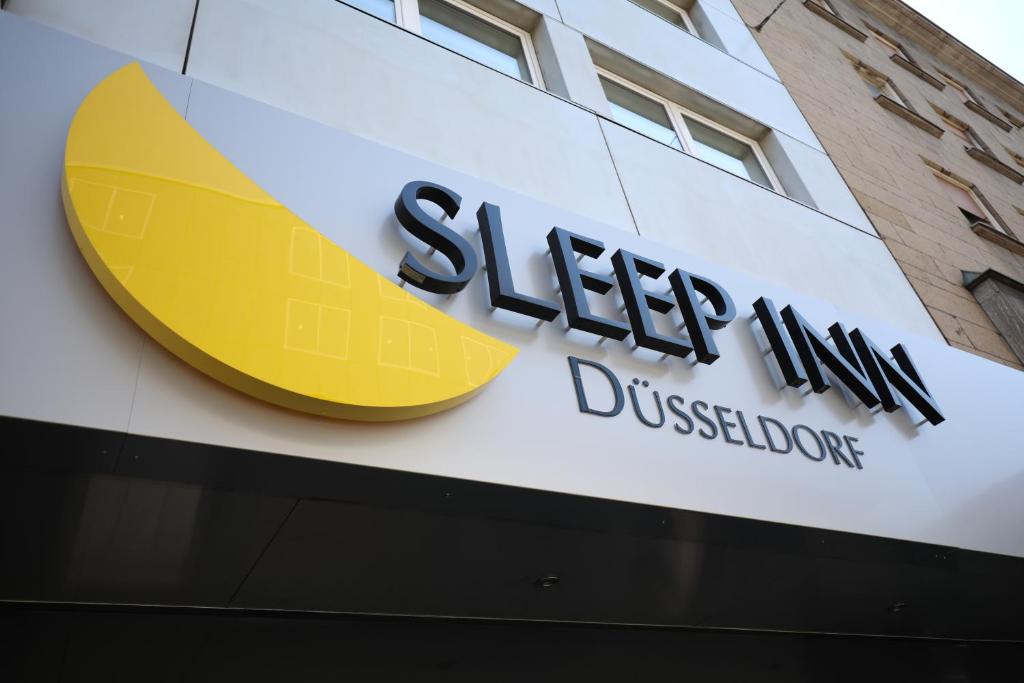 Sleep Inn Düsseldorf - Resim 32