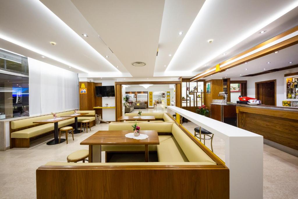 Posezení v ubytování Hotel Coralba