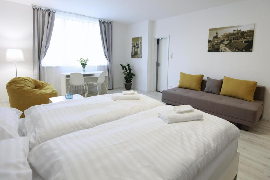 City Center Best Place Apartments - 