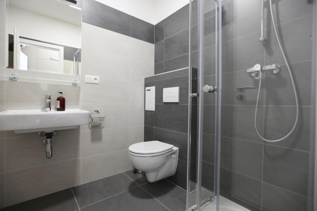 Koupelna v ubytování City Center Best Place Apartments