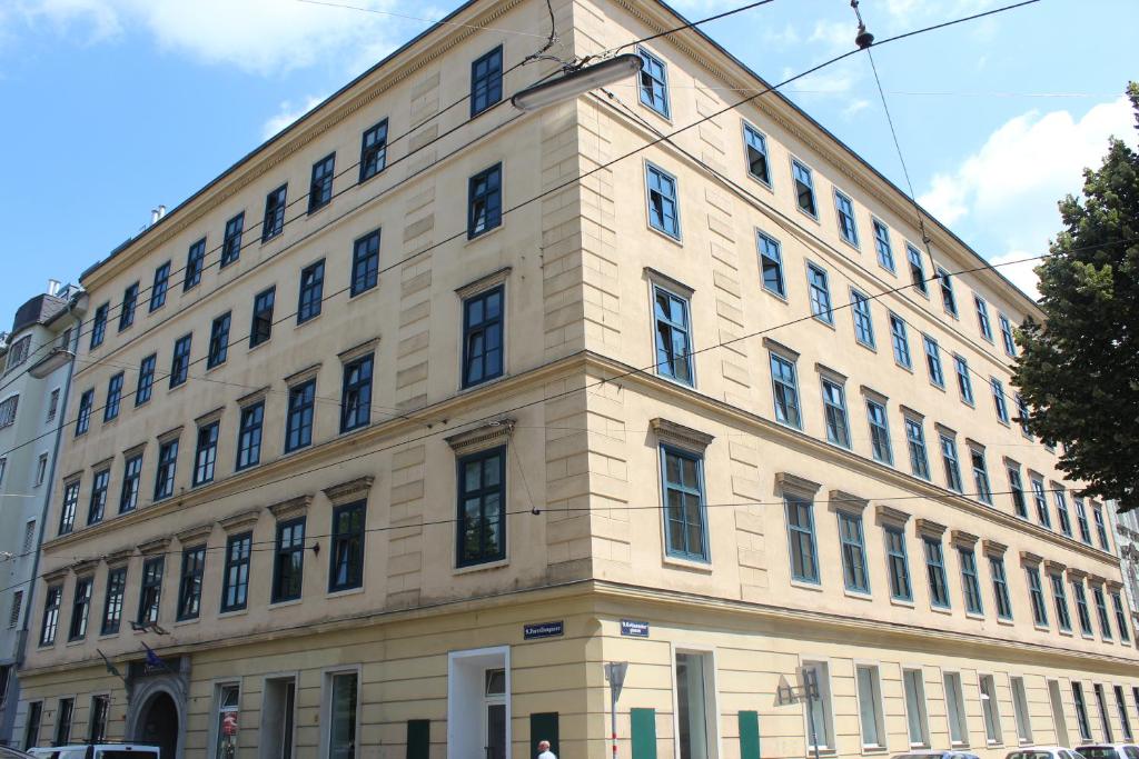 Budova, kde se hostel nachází
