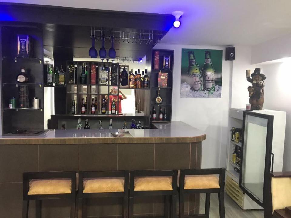 Lounge nebo bar v ubytování Loreto hotel