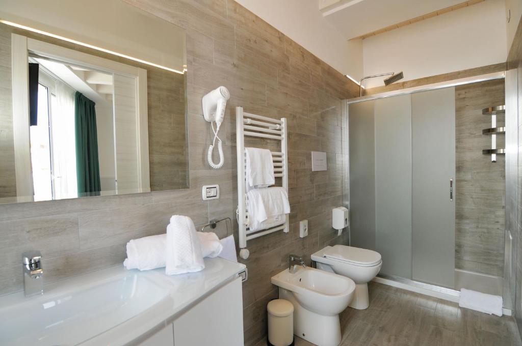Koupelna v ubytování Hotel Austria