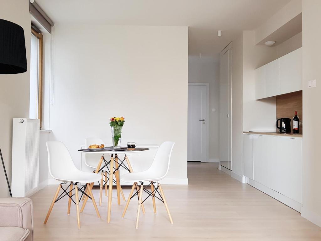 Chopin Apartments - Union - Standard Apartment