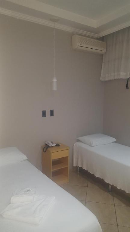  Hotel Peroza Corbelia