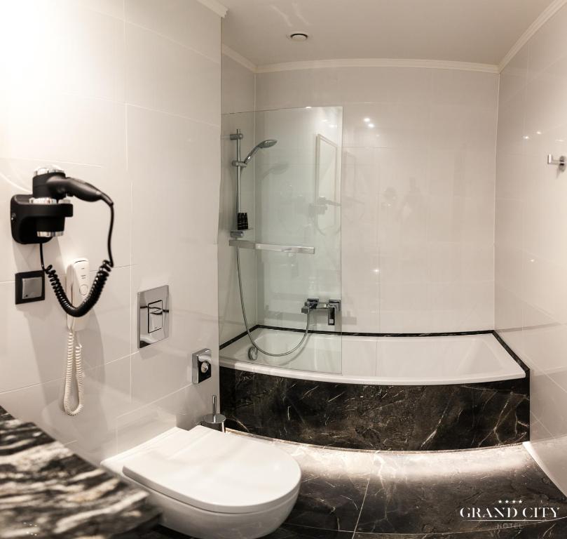 Hotel Grand City Wroclaw - Resim 41