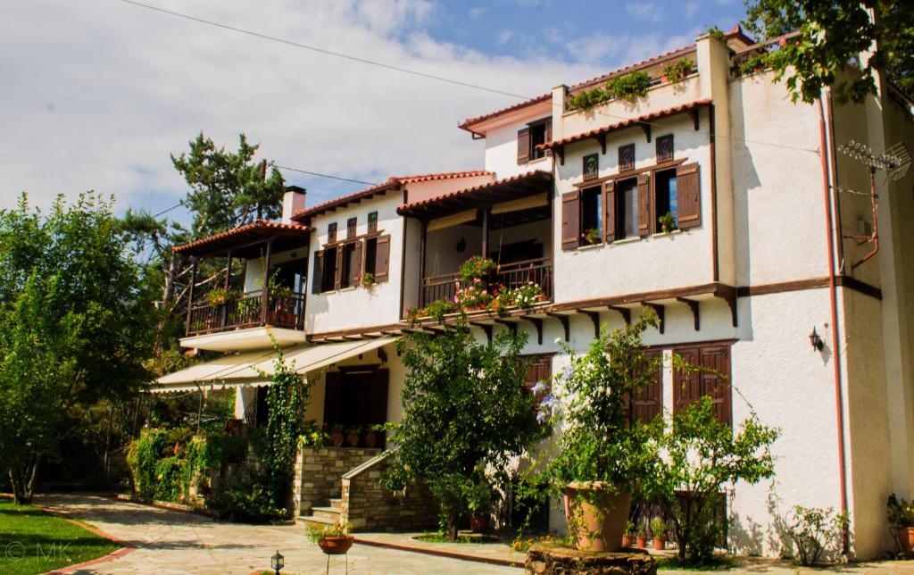 Lila House - Housity
