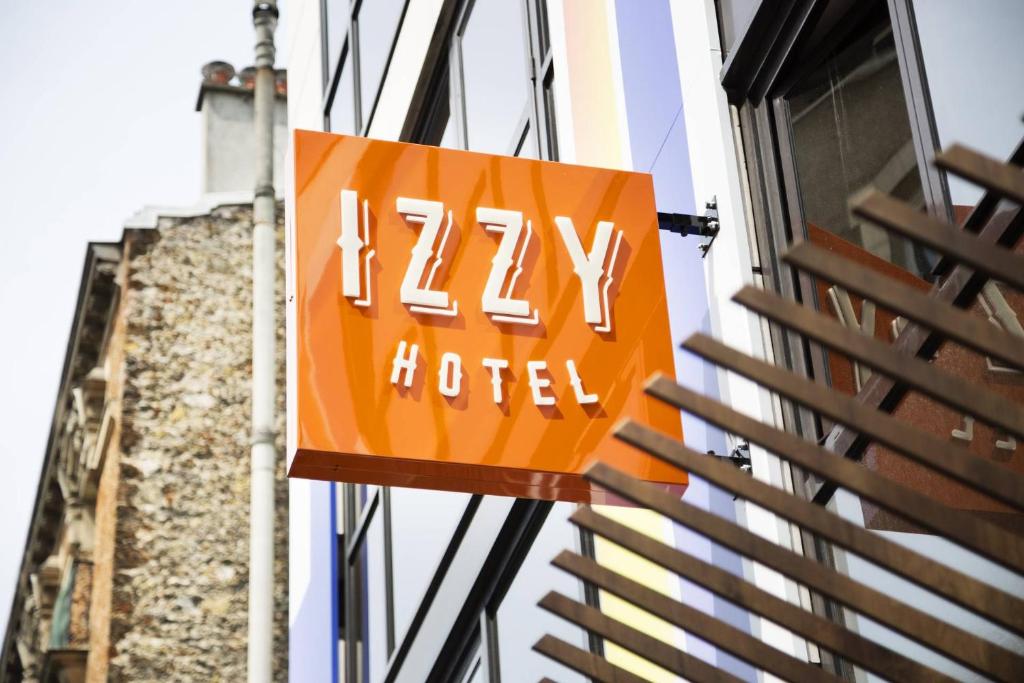 Hotel Izzy by HappyCulture, Issy-les-Moulineaux – Updated 2023 Prices