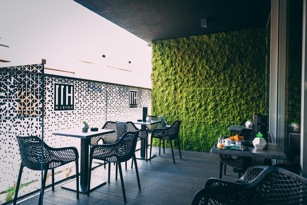 BOUTIQUE HOTEL11 with rooftop SPA - Resim 27