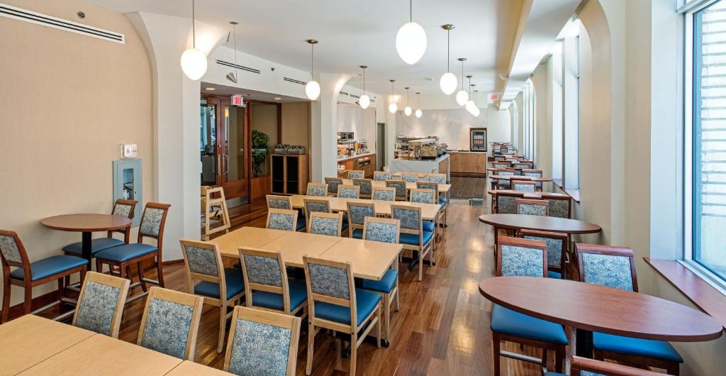 Le Square Phillips Hôtel & Suites - Resim 5