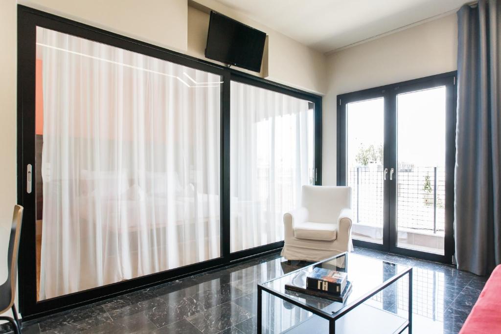 Greece U Around Athens Thissio Suites - 18