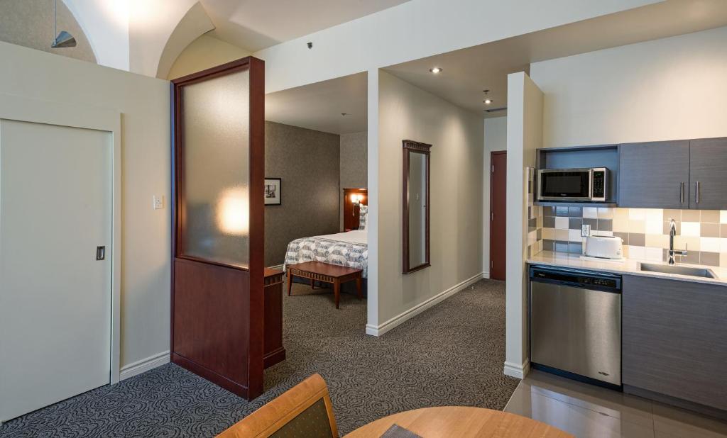 Le Square Phillips Hôtel & Suites - Resim 9