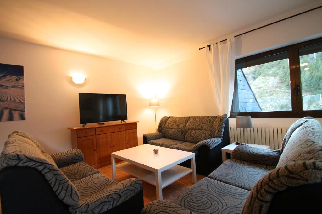 Posezení v ubytování Pont de Toneta 6,1 Atico Duplex, Ransol, Zona Grandvalira