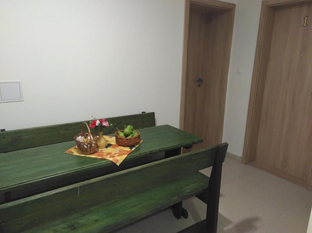A seating area at Ubytovanie Janka