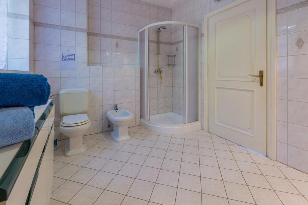 Fotografie z fotogalerie ubytování Two-Bedroom Apartment in Crikvenica VI v destinaci Sopaljska