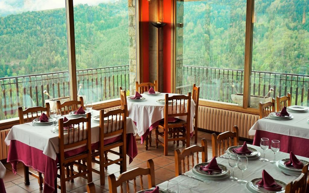 Hotell El Serrat De Tregura (ESP Vilallonga de Ter) - Booking.com