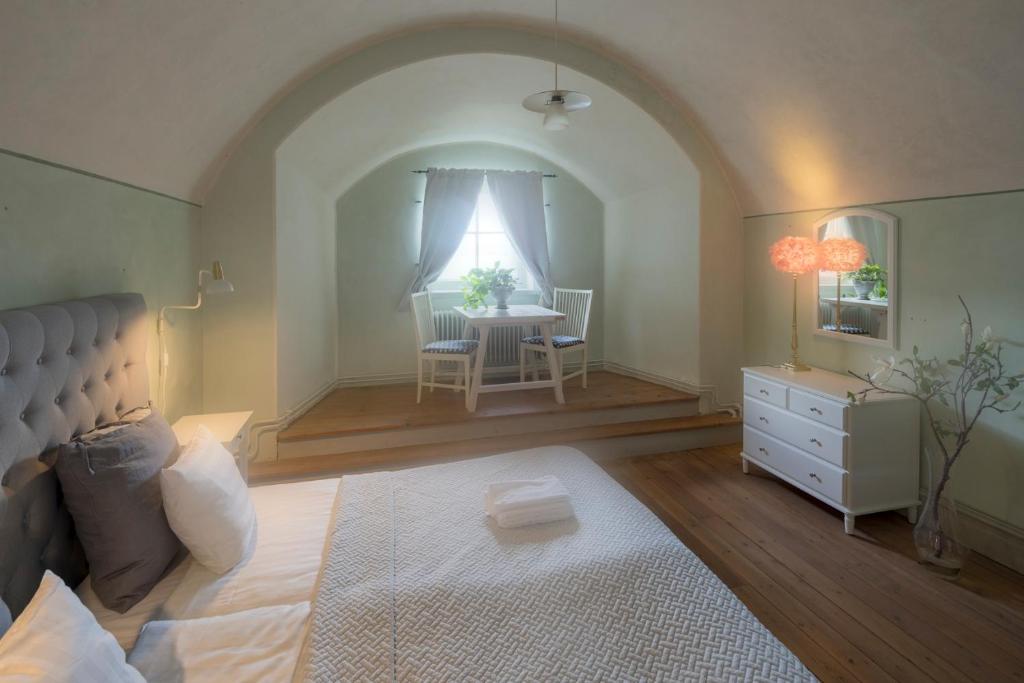Posezení v ubytování Kastellet Bed & Breakfast