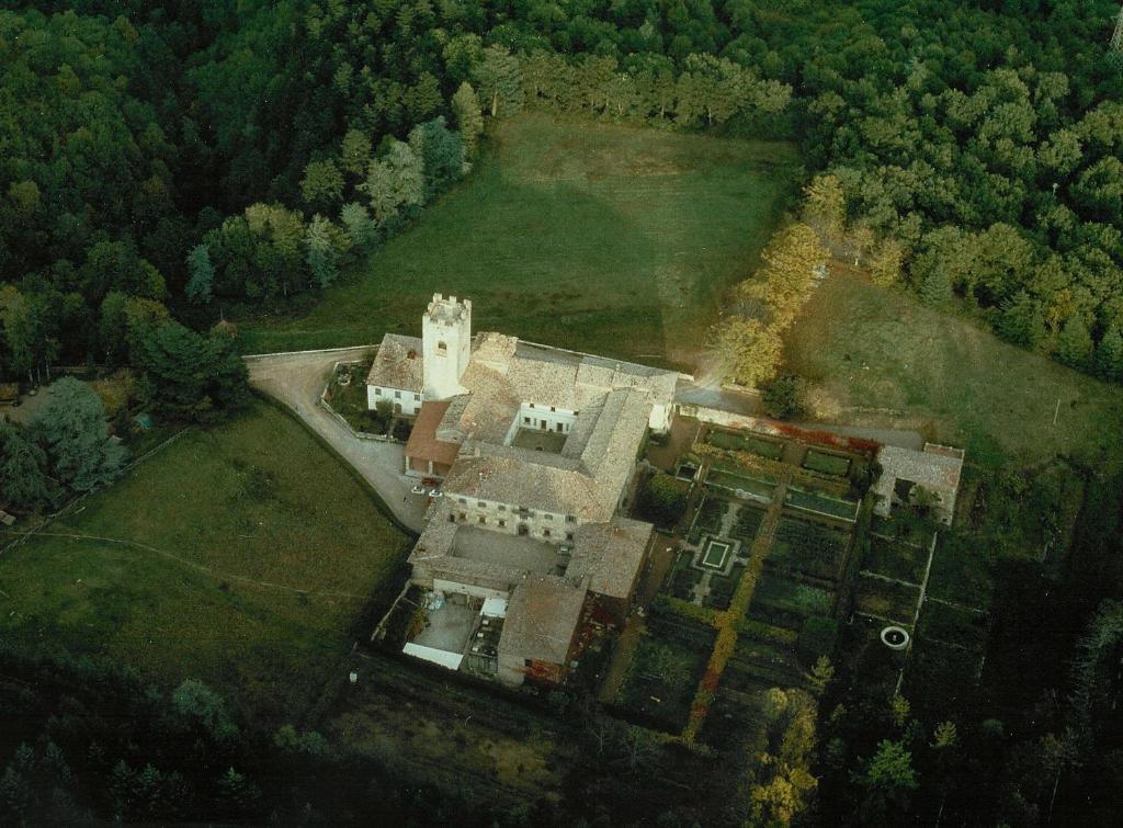 Letecký snímek ubytování Badia a Coltibuono Wine Resort