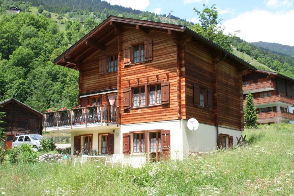 Nespecifikovaný výhled na hory nebo výhled na hory při pohledu z apartmánu