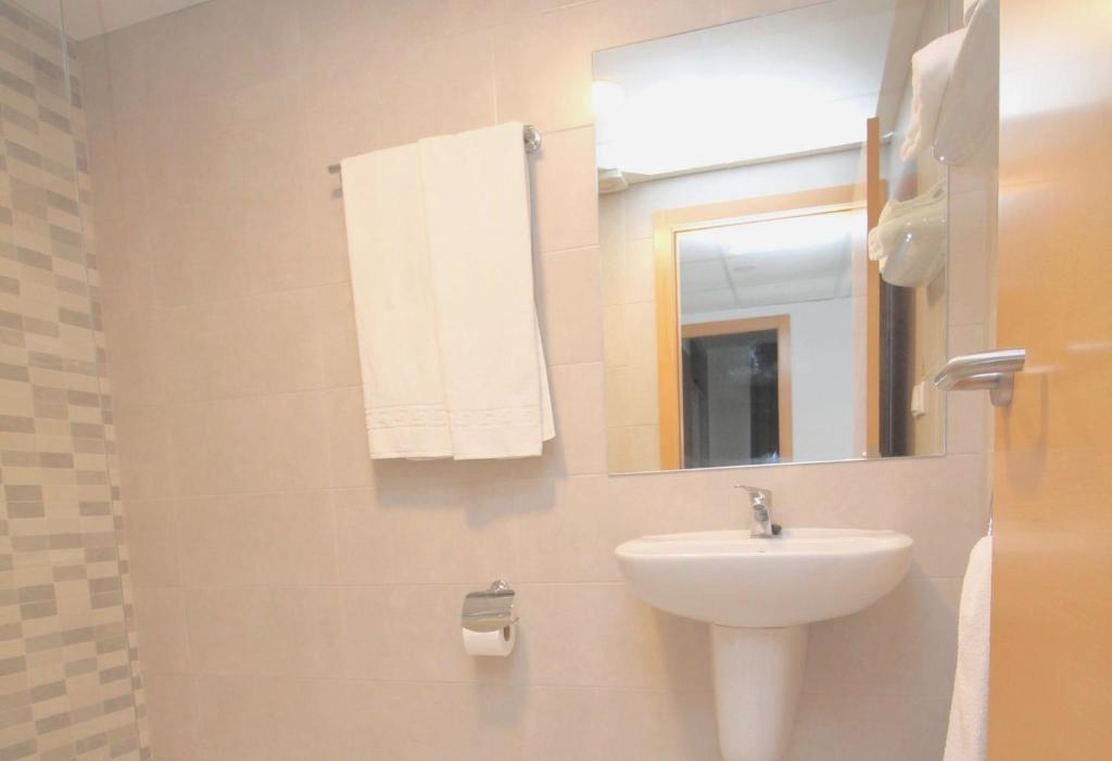 Kúpeľňa v ubytovaní Apartamentos Vistamar