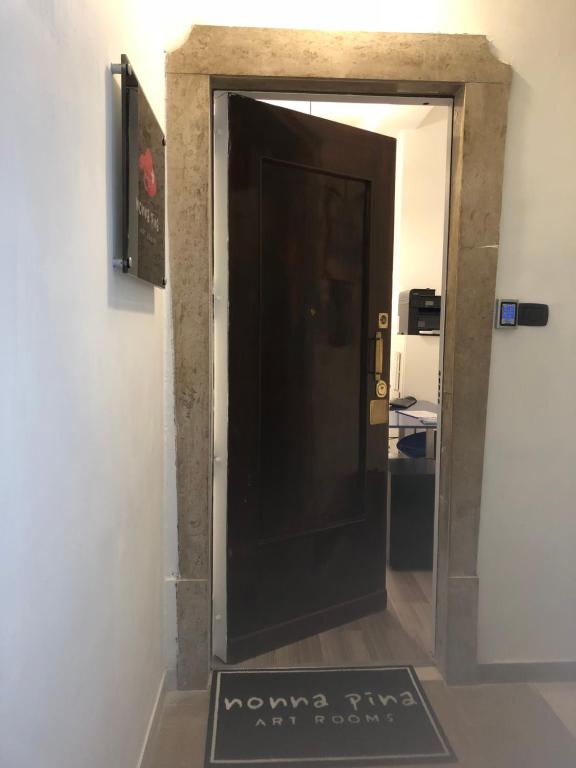Fotografia z galérie ubytovania Nonna Pina Art Rooms v Neapole