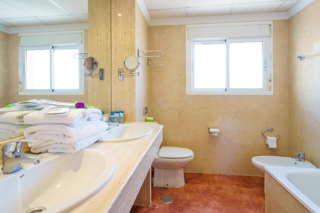 Koupelna v ubytování Hotel Isabel