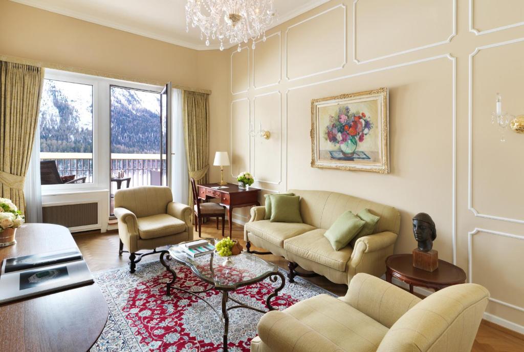 Posezení v ubytování Badrutt's Palace Hotel St Moritz