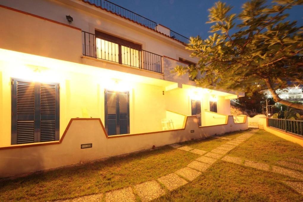 Budova, kde se bed and breakfast nachází