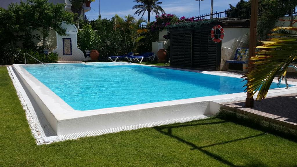 The swimming pool at or close to Alsol Nogal- Adults Only