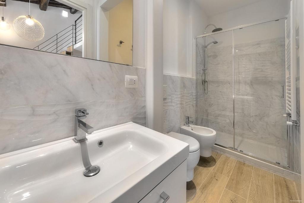 Kúpeľňa v ubytovaní Sarpi Loft Florence