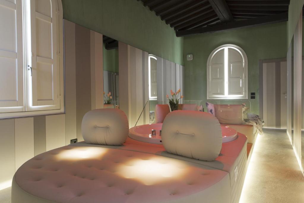 Palazzo dei Ciompi Suites - Resim 28