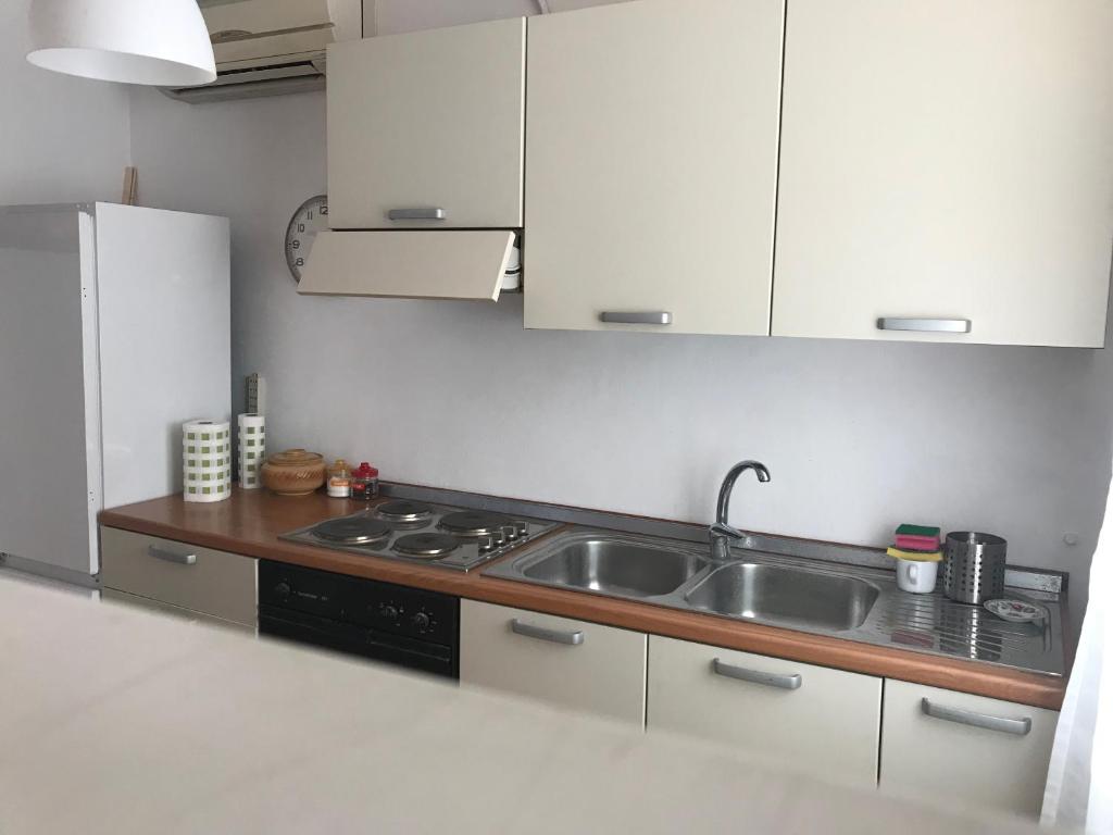Kuchyňa alebo kuchynka v ubytovaní La Casa del Fotografo