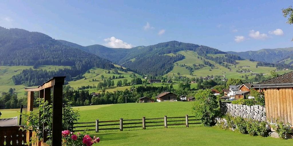 Nespecifikovaný výhled na hory nebo výhled na hory při pohledu z bed and breakfast