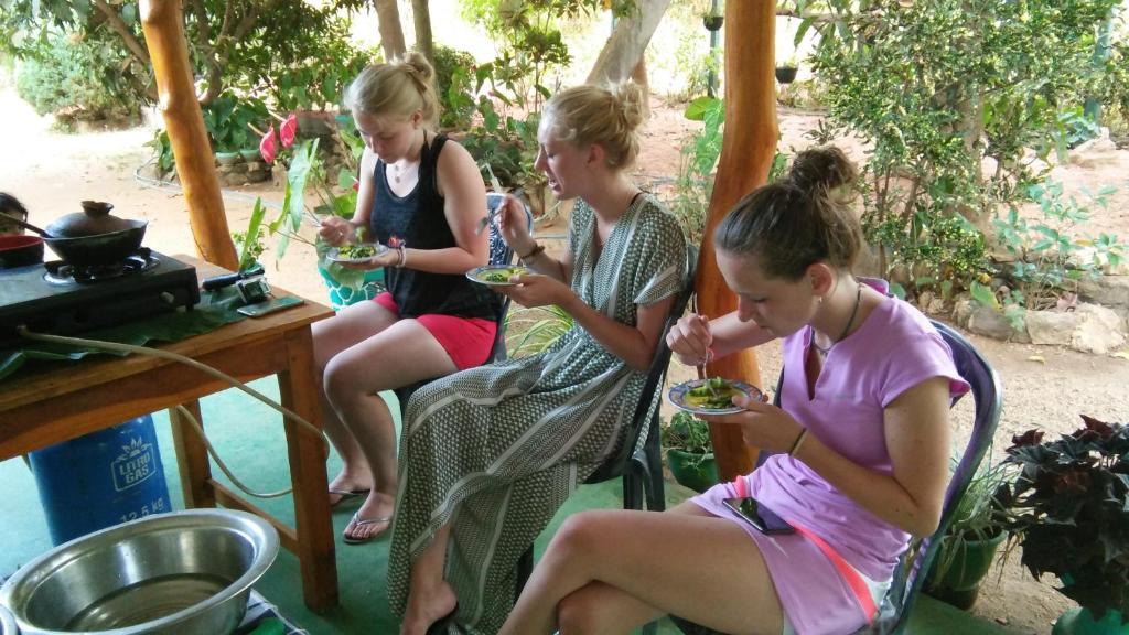 Hosté ubytování Amaya River Side Homestay