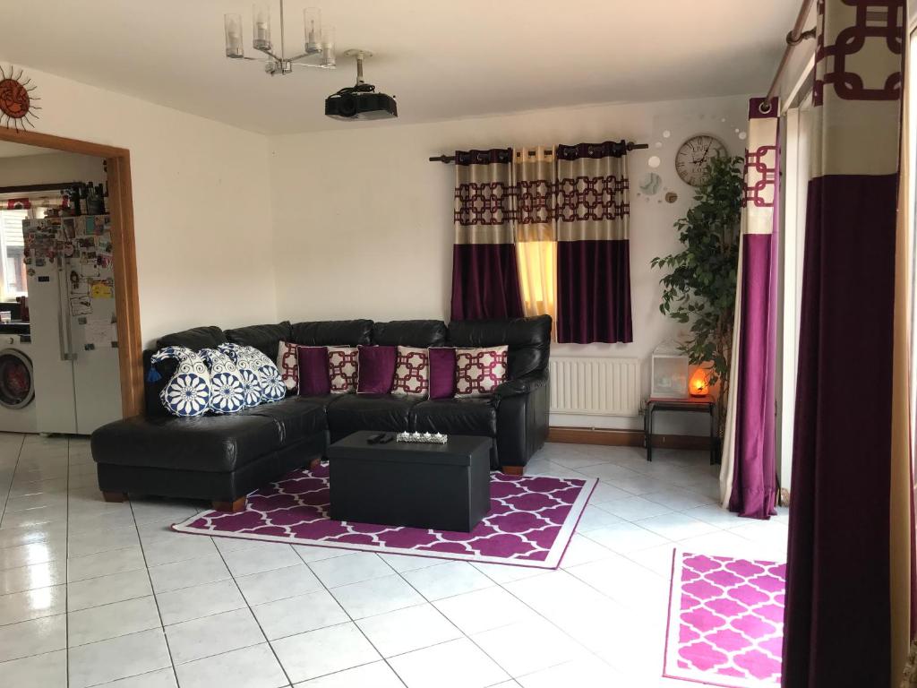 Spacious House 15min to Canary Wharf/O2/Excel/Central London - 四居室房屋