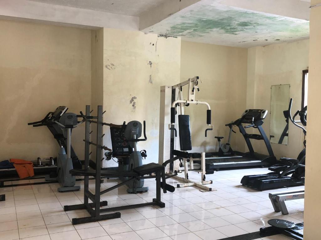 Fitness centrum a/nebo fitness zařízení v ubytování The Chariot Resort and Spa