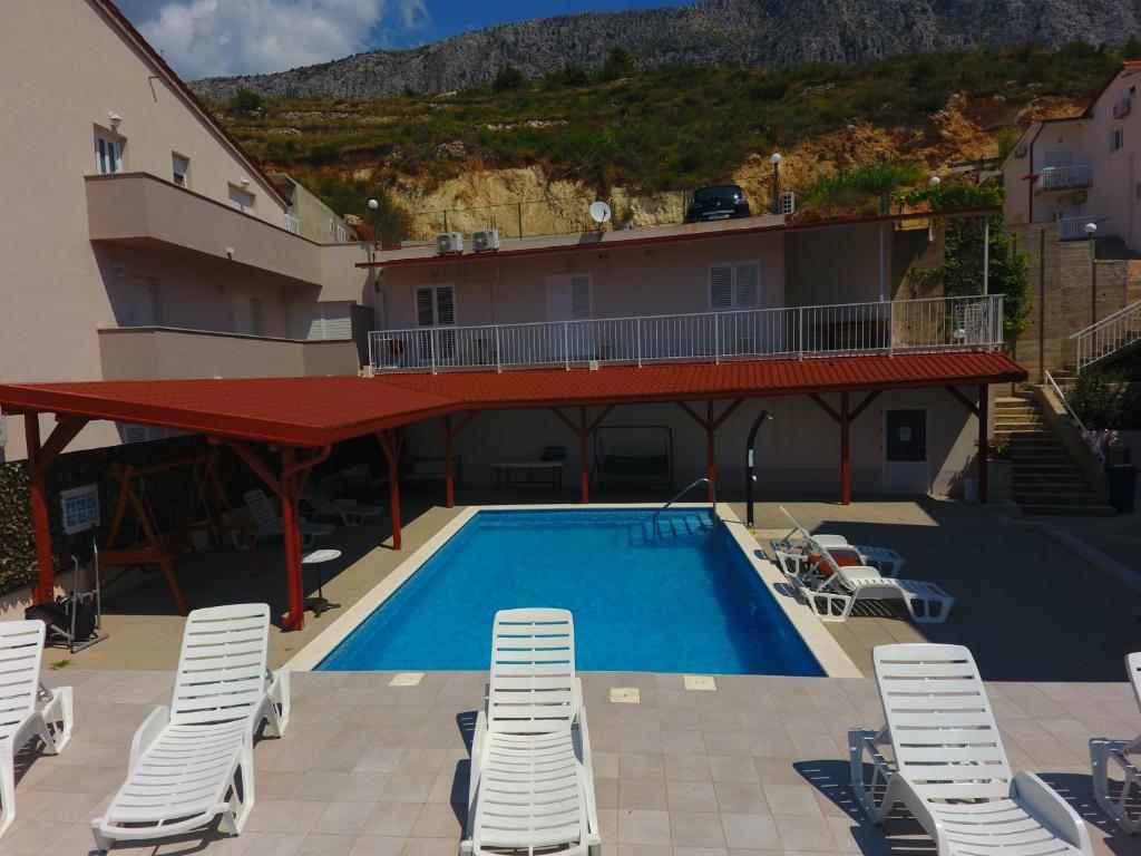 Nespecifikovaný výhled na hory nebo výhled na hory při pohledu z bed and breakfast