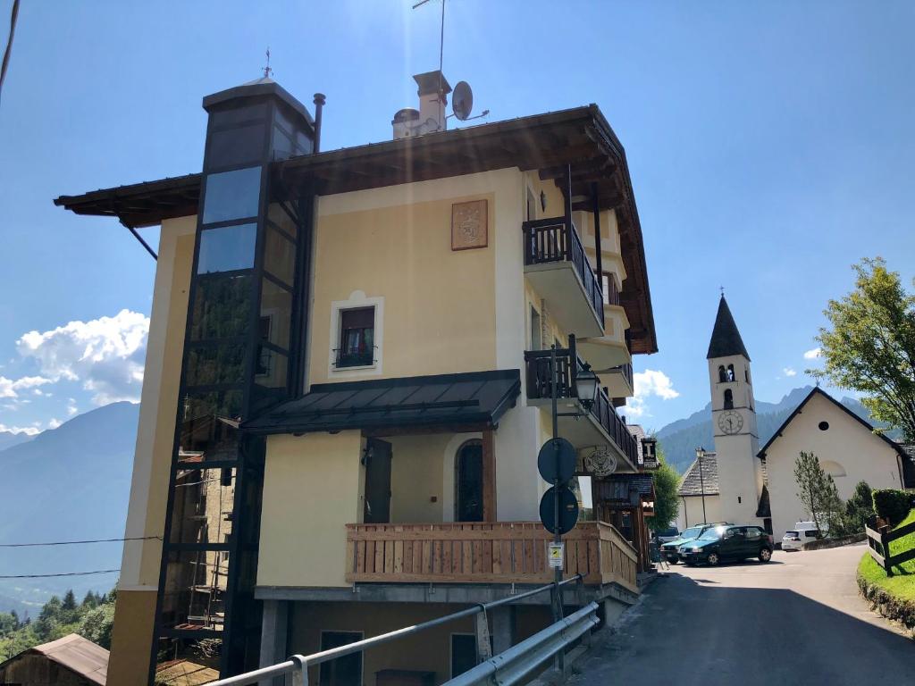 Budova, kde se hotel nachází