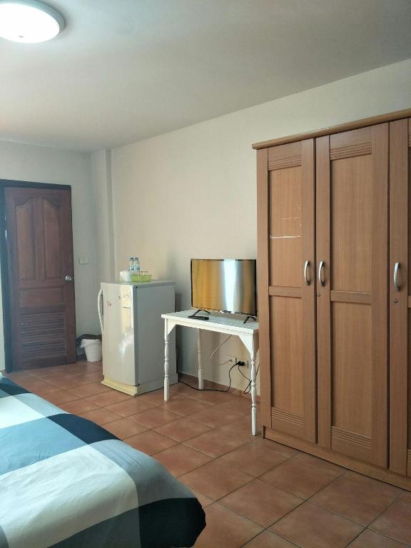 Fotografie z fotogalerie ubytování Lomsabai Apartments v destinaci Bang Saen