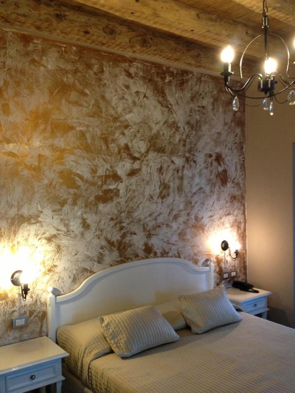 Hotel Baia dei Pini - 4