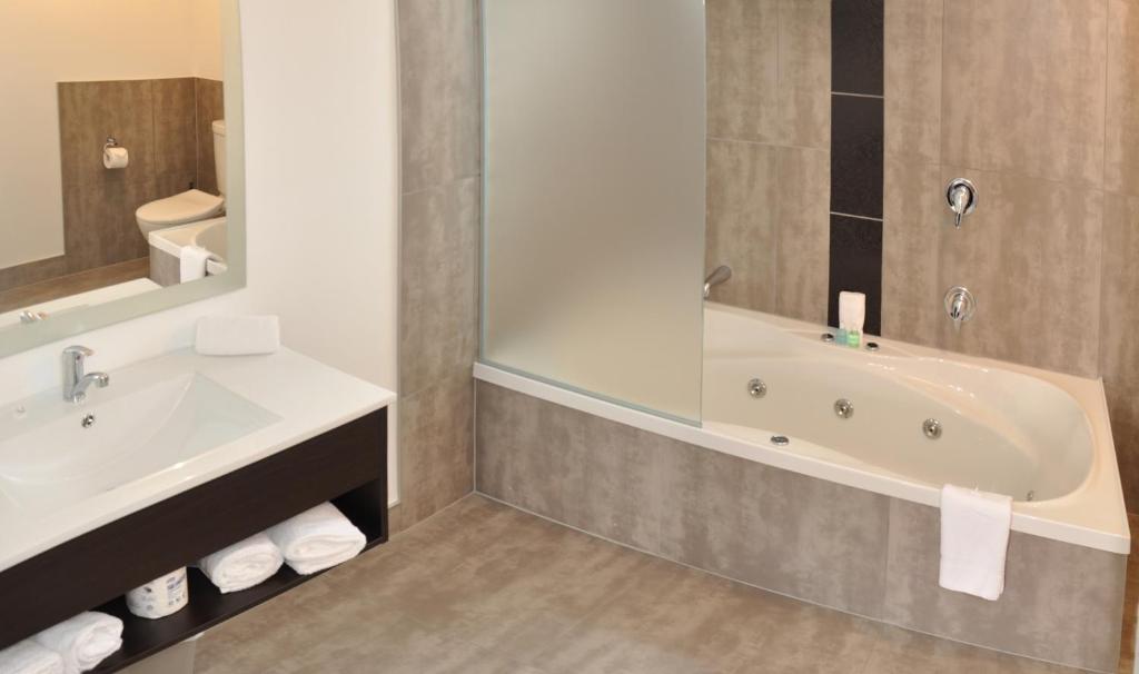 Rose City Motel - Resim 3