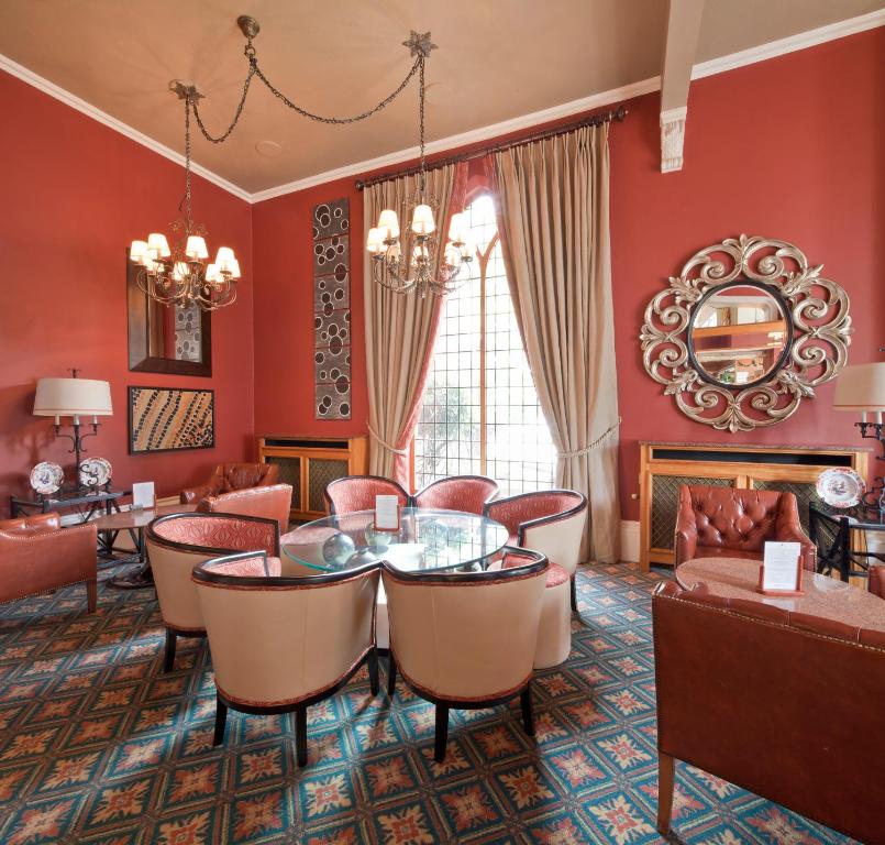 Best Western Plough and Harrow Hotel - Resim 29