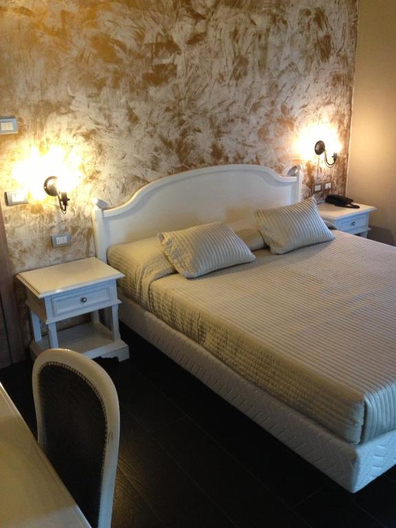 Hotel Baia dei Pini - 5