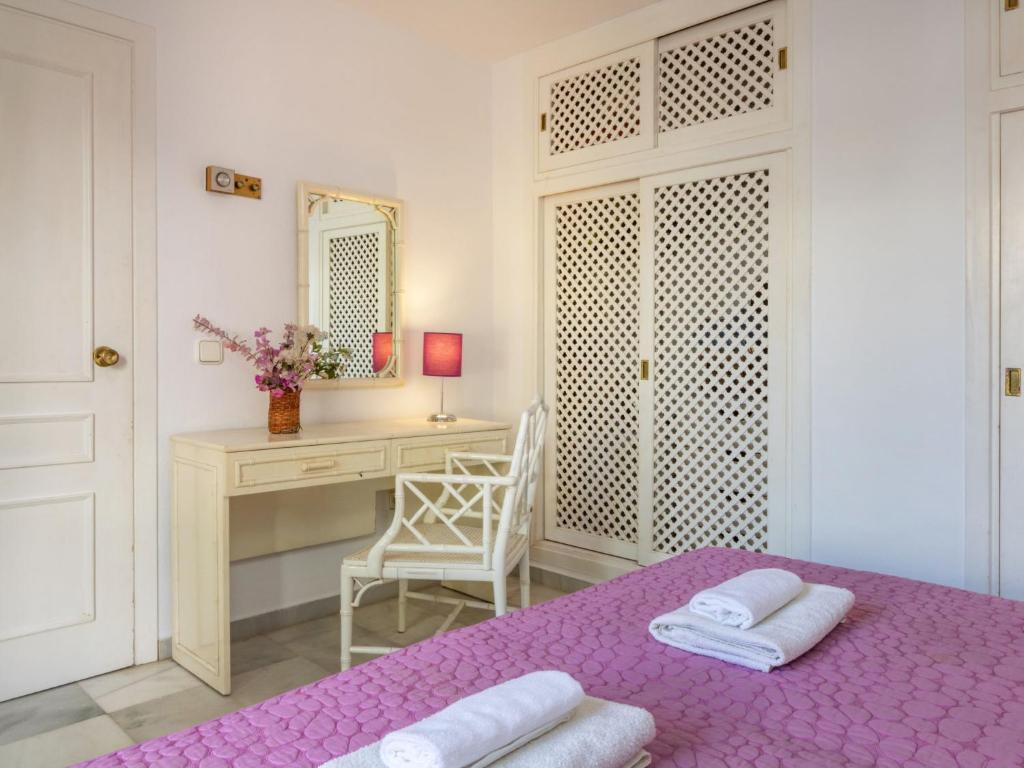 Posteľ alebo postele v izbe v ubytovaní Apartment Atalaya Rio Verde by Interhome