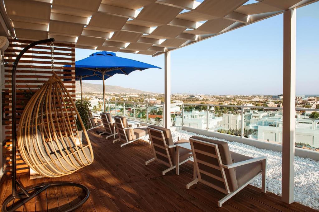 Een balkon of terras bij Scale Suites