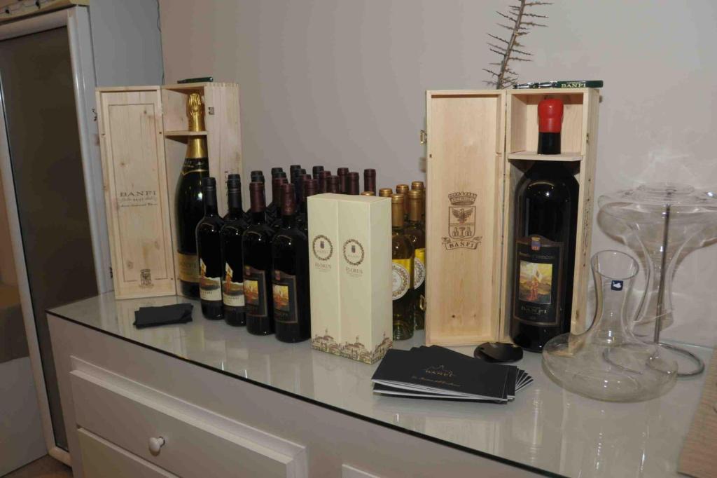 Nápoje v ubytování GG8 Hotel & Suite SPA